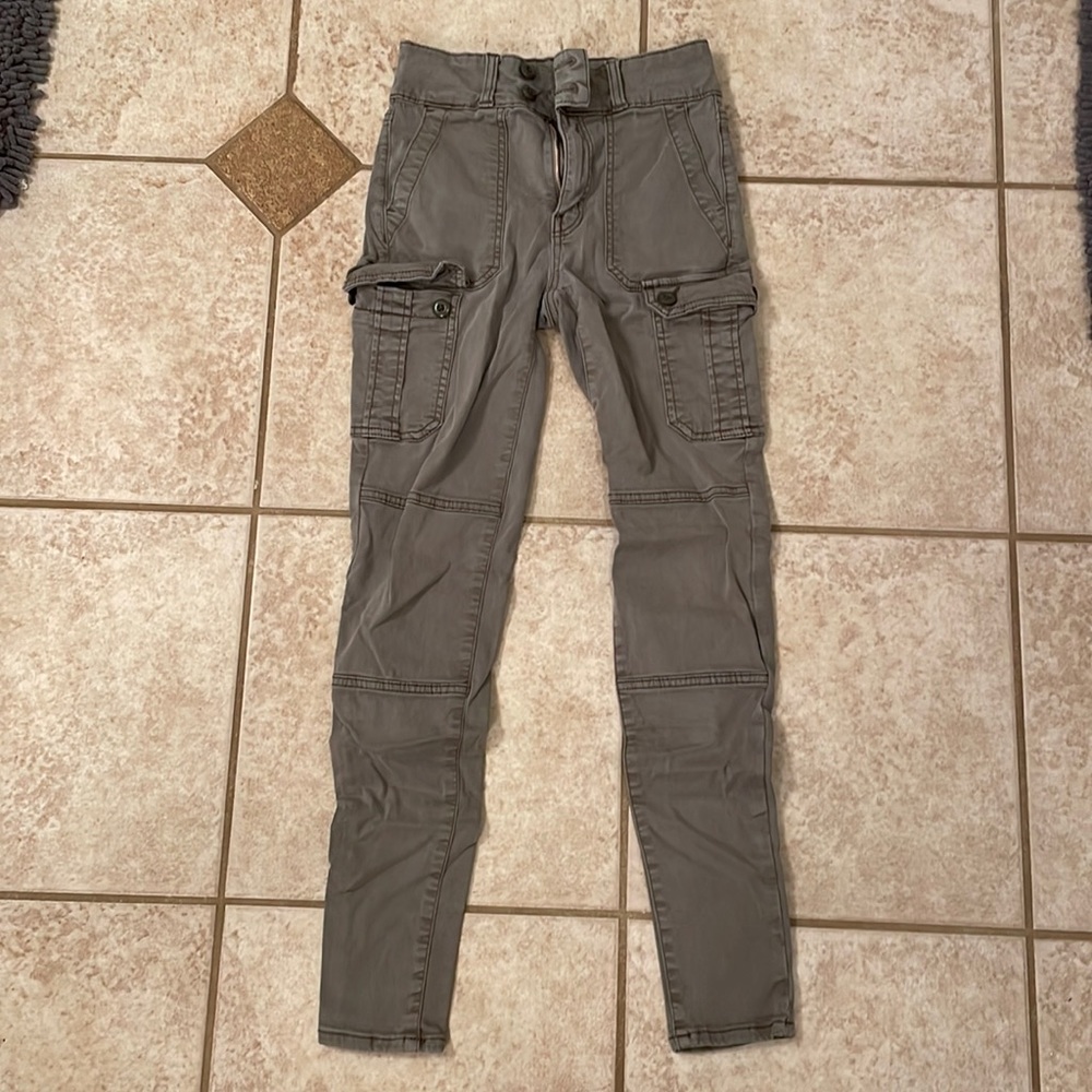 Green skinny cargo pants